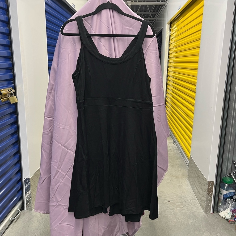 Torrid | Dress w Back Cutout in Black | size 1
